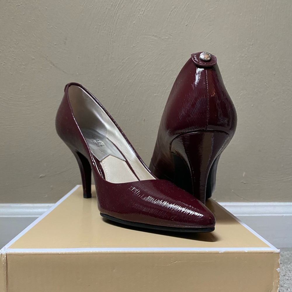 Michael Kors pumps, EUC